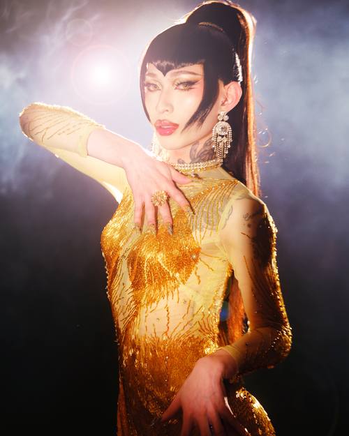 Honey Ji 變裝皇后形象照